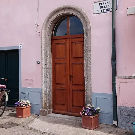 La Casina Di Alice Apartment *